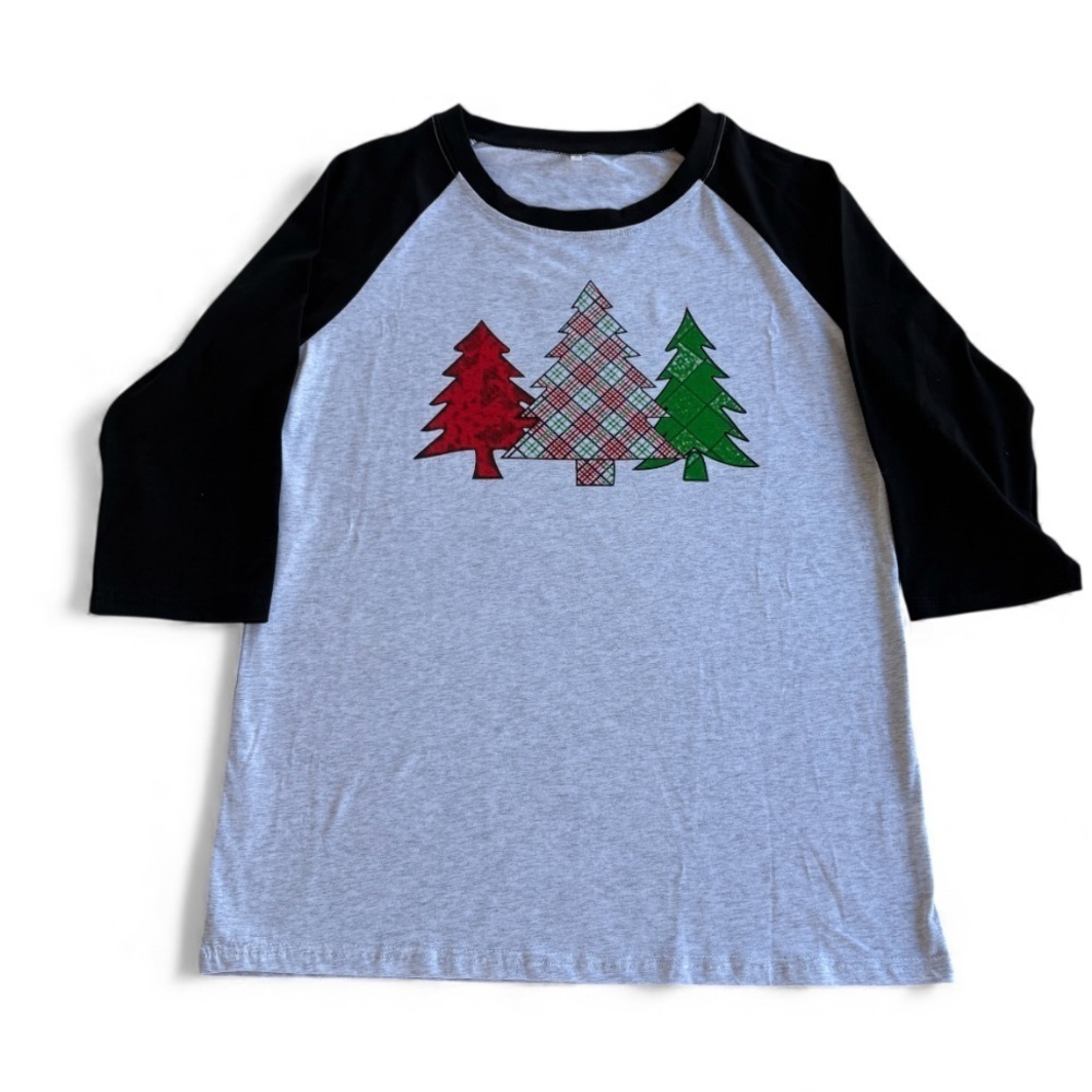 Christmas Tree Shirt Women's Size M Raglan Baseball Tee Gray 3/4 Sleeve NWOT